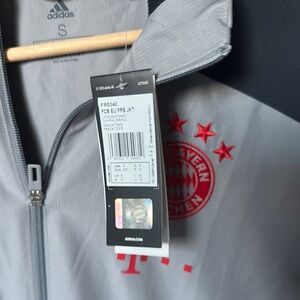 Adidas Gray Performance Jacket with Zipper Closure